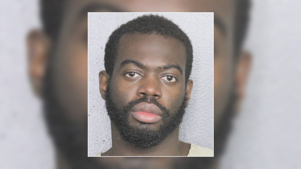 Pirómano quemó una patrulla de la policía de Lauderhill