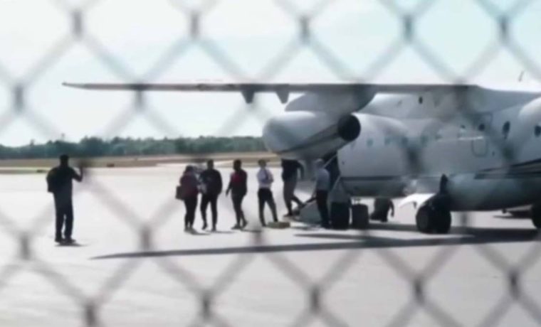 Inspector General del Tesoro investigará vuelos de migrantes en Florida