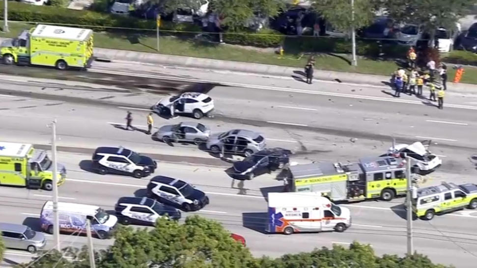 Reportan al menos nueve personas heridas en un accidente automovilístico en North Miami Beach