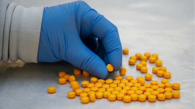 Fiscal General Moody lanza página web “One Pill Can Kill”
