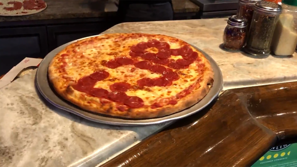 Una pizzeria en Florida prepara pizzas con “insultos” para Joe Biden