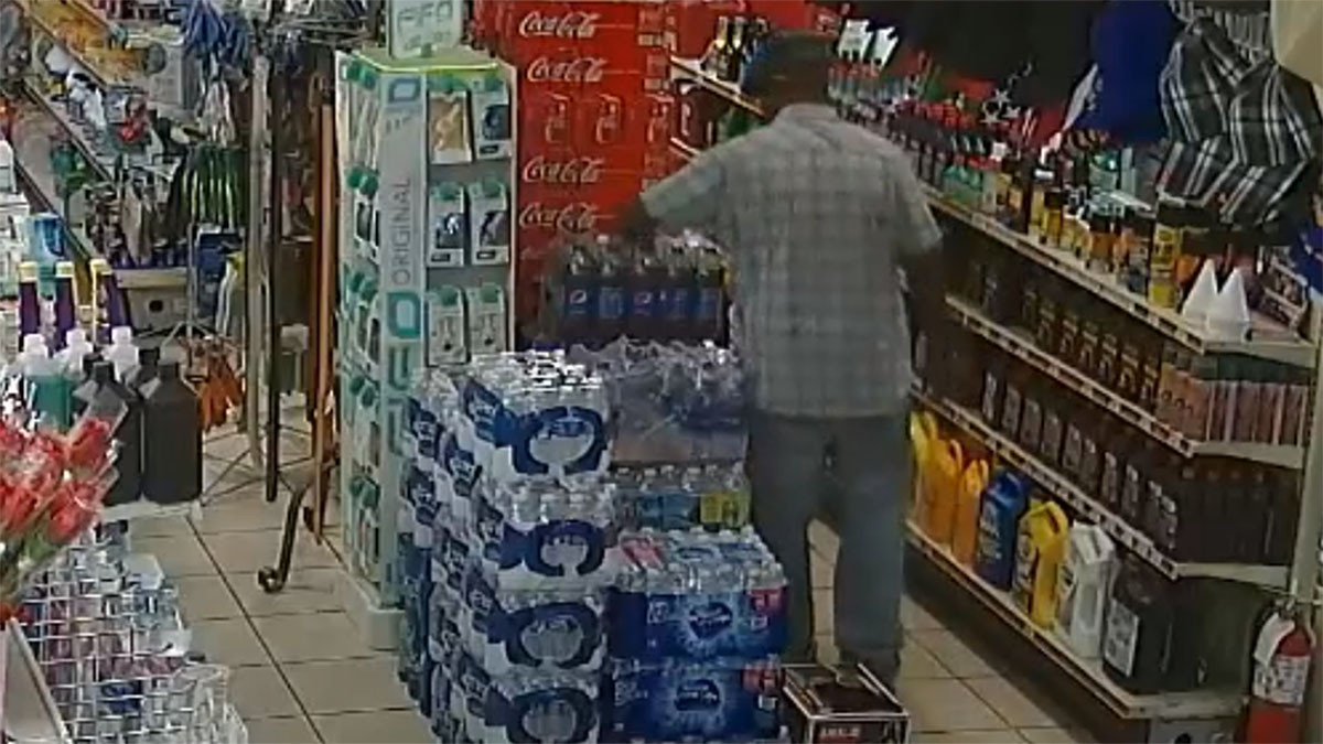 ¡Parecía tener mucha sed! Un hombre de Florida fue arrestado por robar solo una Pepsi  (VIDEO)
