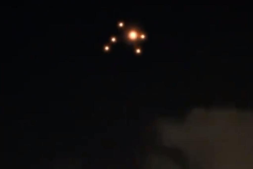 Residentes de Miami captaron en video supuestos OVNIS, las extrañas luces los tienen aterrados