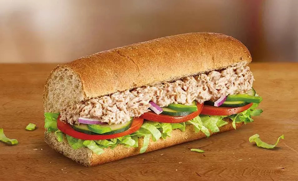 ¿Sabes qué hay en los sándwiches de Subway? ¿Es atún?