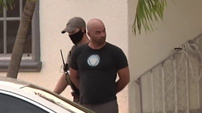 Detienen en Miami a exlíder de los Proud Boys, por conspiración relacionada al asalto al Capitolio