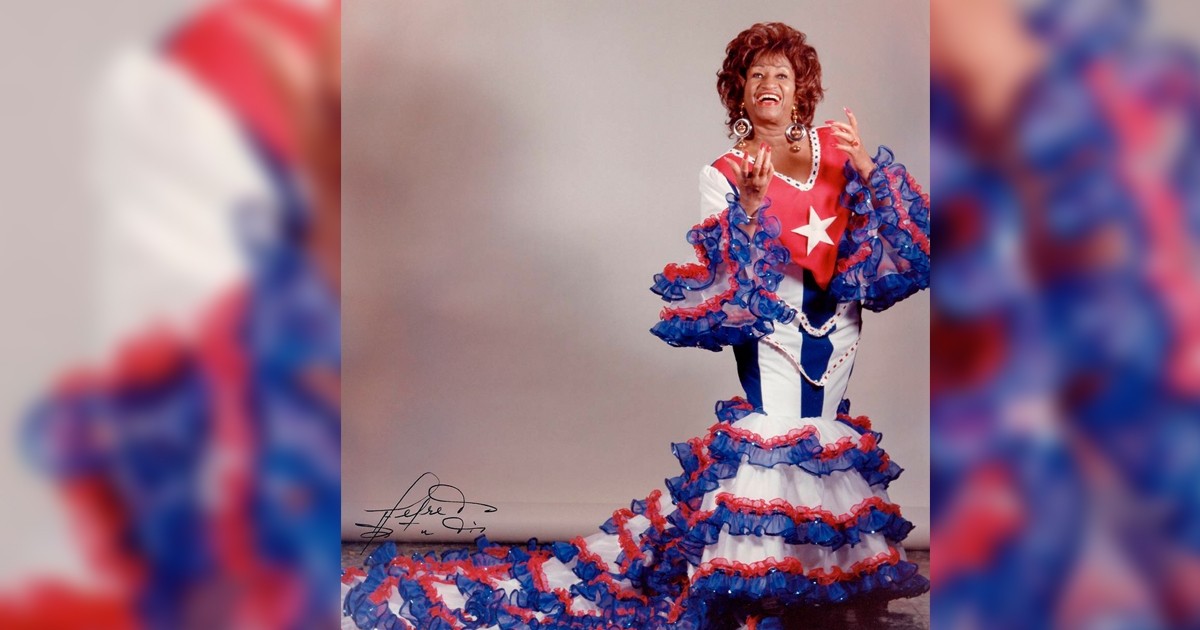Vestido de Celia Cruz con bandera cubana al Smithsonian - Miami Diario