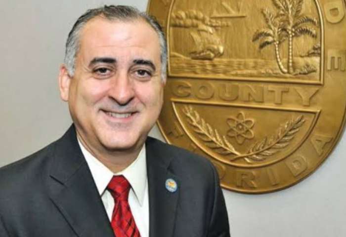 El alcalde de Hialeah se reúne con el Consejo Religioso para abordar el tema de los desamparados