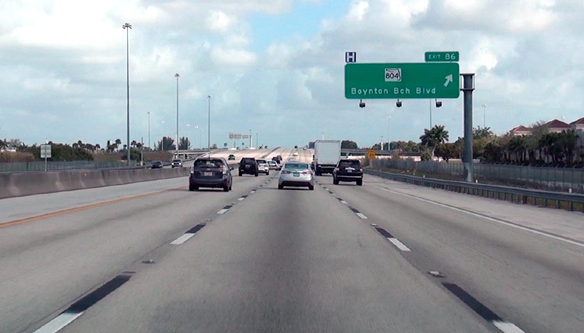 Cierran carriles después de un accidente en la autopista Florida Turnpike en Doral