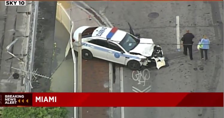 Oficial de policía de Miami resultó herido en choque en la madrugada
