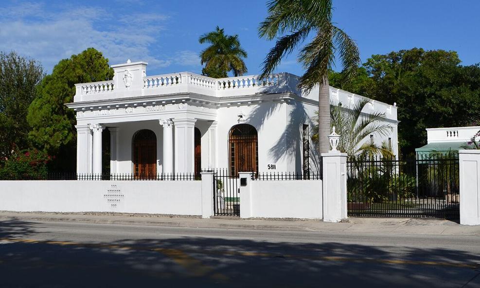 En venta antiguo consulado cubano en Miami