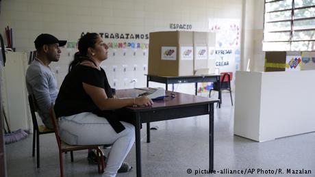 Venezuela: baja afluencia de votantes en las elecciones (+Videos)