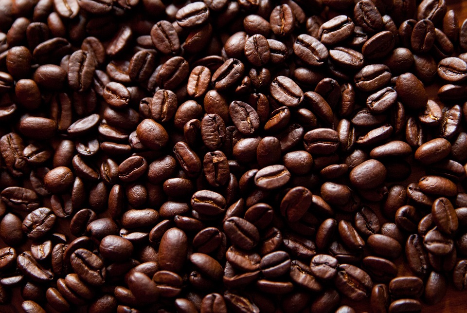 Cinco usos del café en la belleza