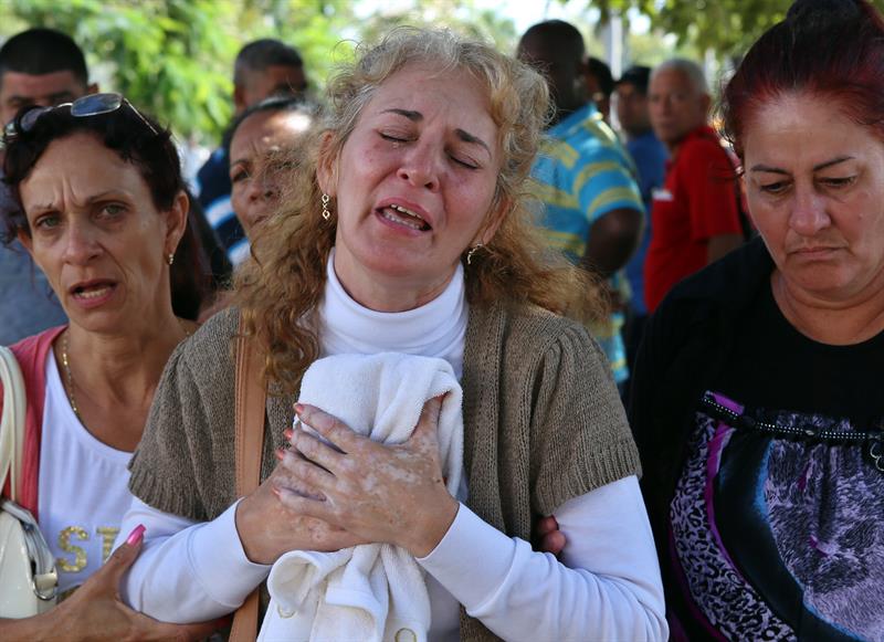 Suben a 110 los muertos tras accidente aéreo en Cuba