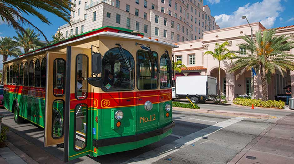 Alcalde de Miami quiere un trenvía que conecte Miami a South Beach