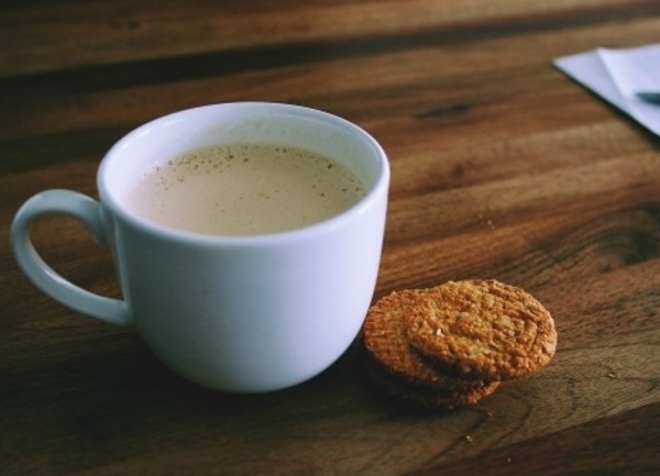 Aprende a hacer leche con espuma para el café con este sencillo truco