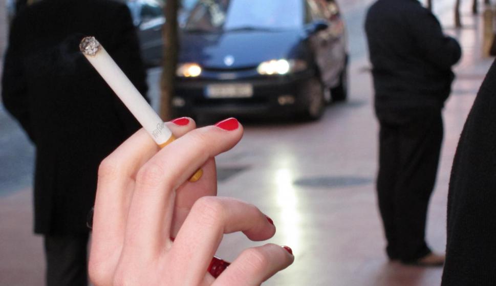 Consumo de tabaco entre jóvenes de EE UU se redujo en un millón desde 2011