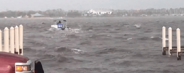 Rescatan a 11 personas tras volcarse embarcación en costas de Florida