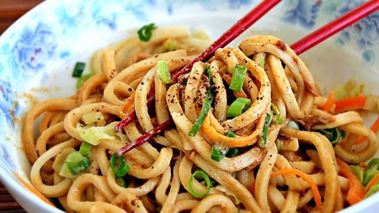¿Eres vegetariano? Aprende a preparar unos deliciosos fideos asiáticos que te encantarán