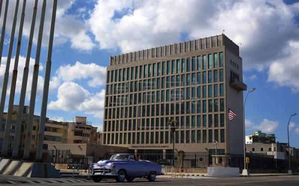 Funcionarios de EEUU viajan a Cuba para evaluar nuevos ataques a diplomáticos