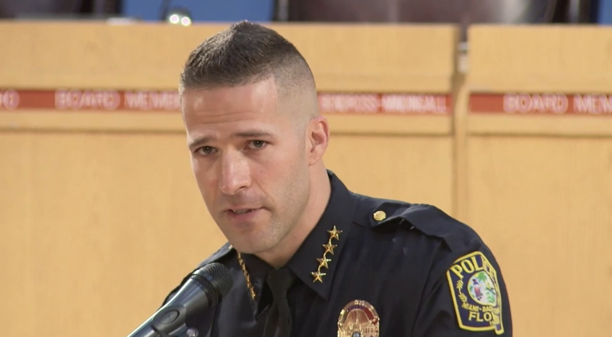Exclusiva: Nuevo Jefe de Policía Escolar en Miami Dade promete tener un policía en cada escuela