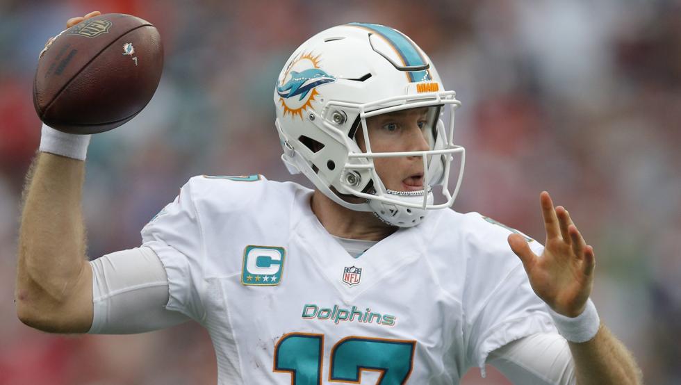 Ryan Tannehill espera llevar a playoff a los Dolphins