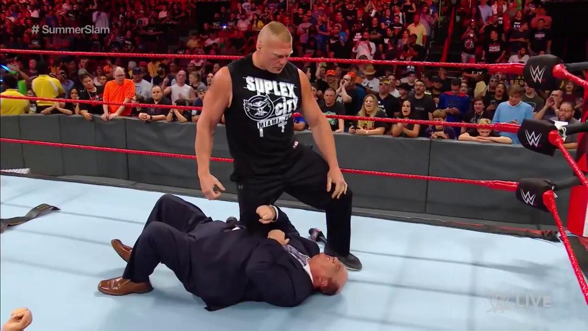 WWE RAW vibró con toda su emoción en Miami