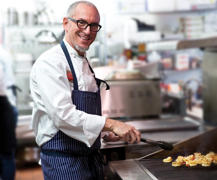 Chef Michael Schwartz inició proyecto gastronómico en icónico hotel de Miami Beach