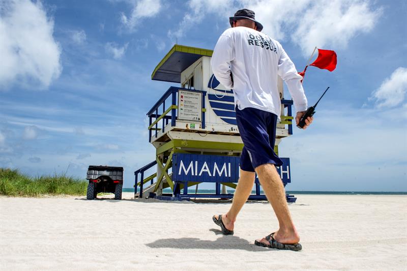 Miami Beach solicita concesiones para usar productos reutilizables frente al mar