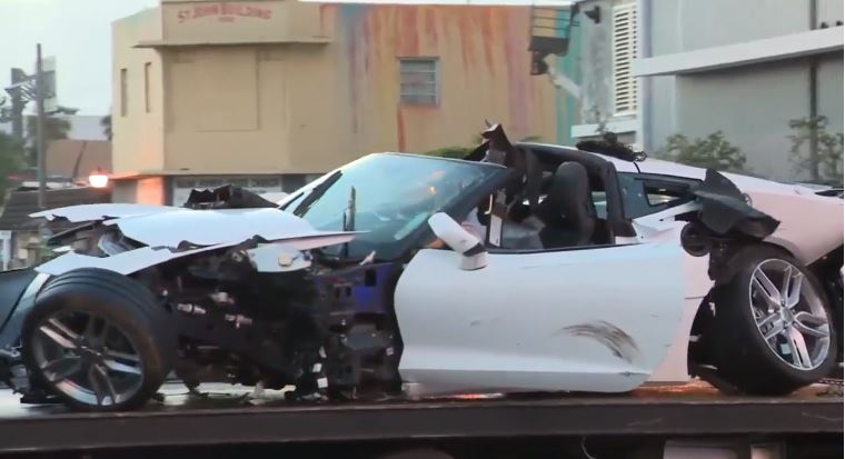 Corvette produjo choque múltiple con tres heridos en Miami