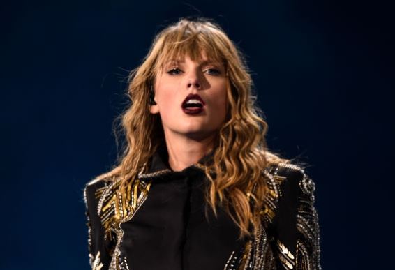 Taylor Swift deleitó a su público en el Hard Rock Stadium en Miami