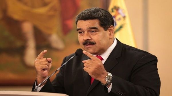 Brujo que le hace los “trabajos” a Maduro vive en Miami