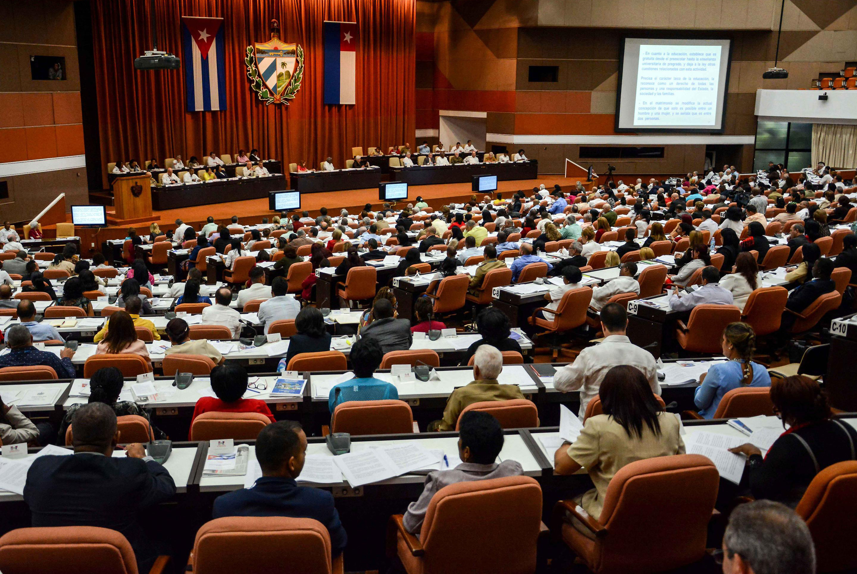 Nueva Constitución cubana: contradicciones y escepticismo
