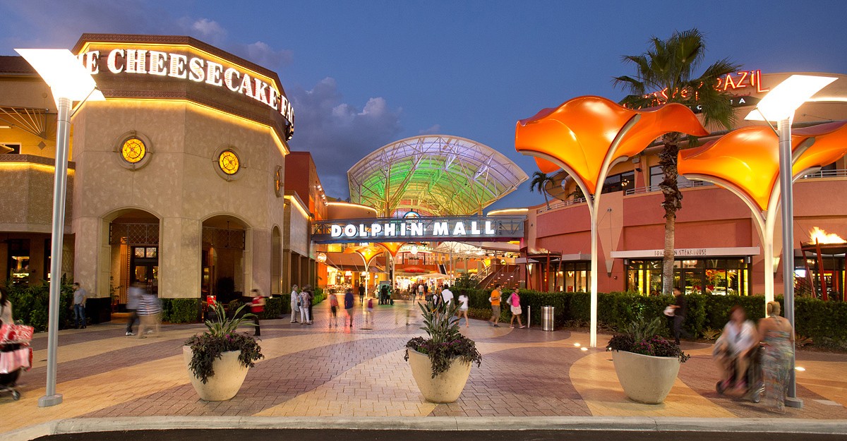 Abercrombie Kids, Cubavera y Reebok entre las nuevas tiendas del Dolphin Mall -