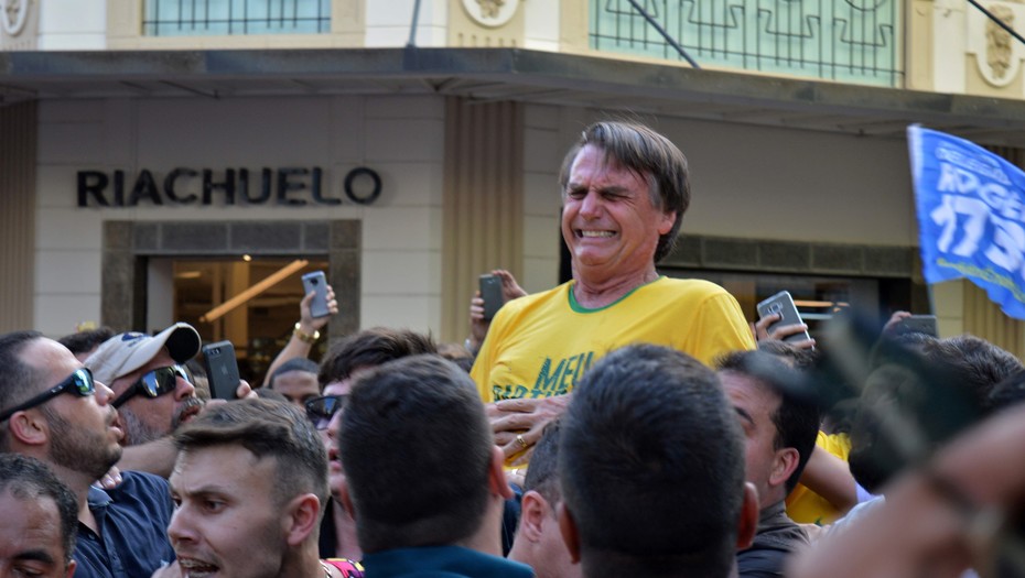 Candidato a la presidencia de Brasil, Jair Bolsonaro fue apuñalado durante un acto de campaña