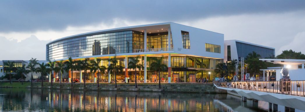 Siete universidades de Florida entre las 100 mejores de EEUU