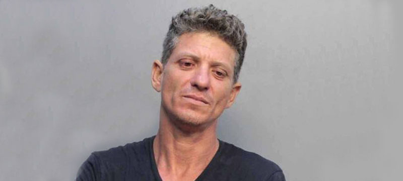 Hombre arrestado por intento de robo y agresión en construcción de Miami Beach