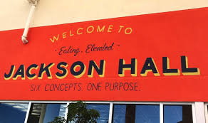 Comida sabrosa y de alta calidad ofrece Jackson Hall
