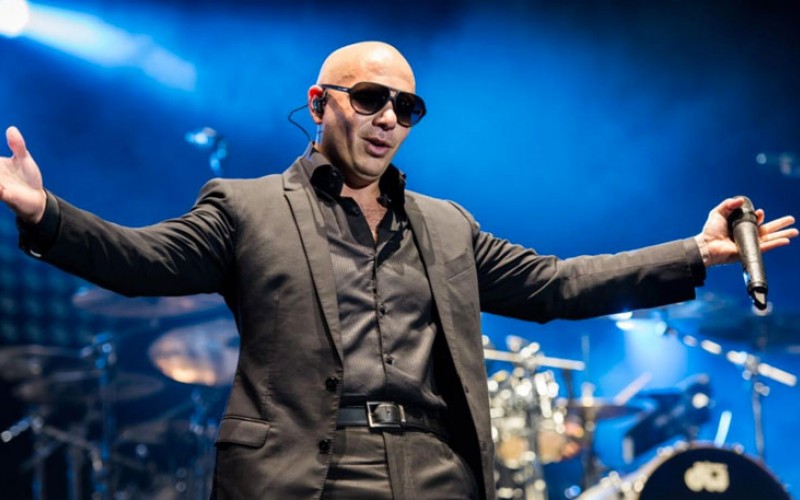 ¿Quieres trabajar con Pitbull en Miami Beach? ¡Esta es tu oportunidad!