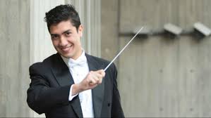 Rodolfo Barráez ganó Premio Internacional de Dirección de Orquesta