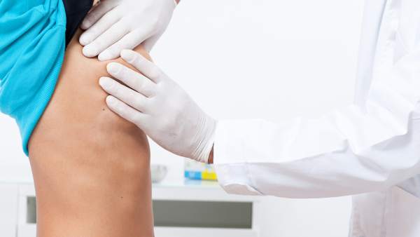 En Florida estudian vacuna contra forma agresiva de cáncer de mama