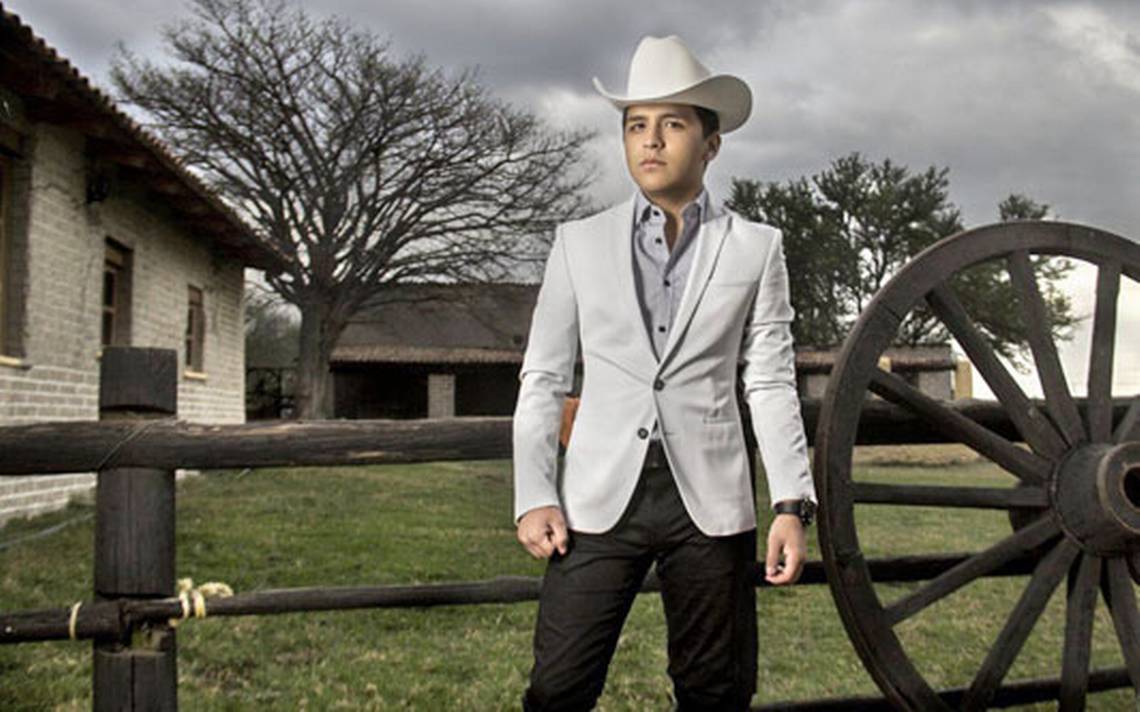 Cantante mexicano Christian Nodal emocionado por su nominación a los Grammy Latinos