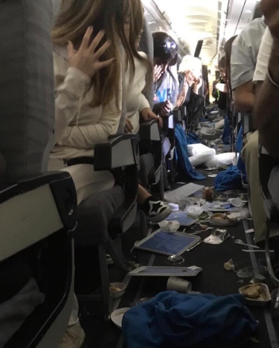 Fuerte turbulencia en un vuelo de Miami a Buenos aires dejó 15 heridos