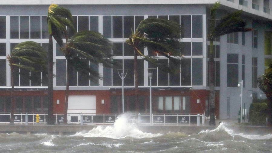 Crece preocupación en Florida por temporada de huracanes pero sus habitantes aún no se preparan