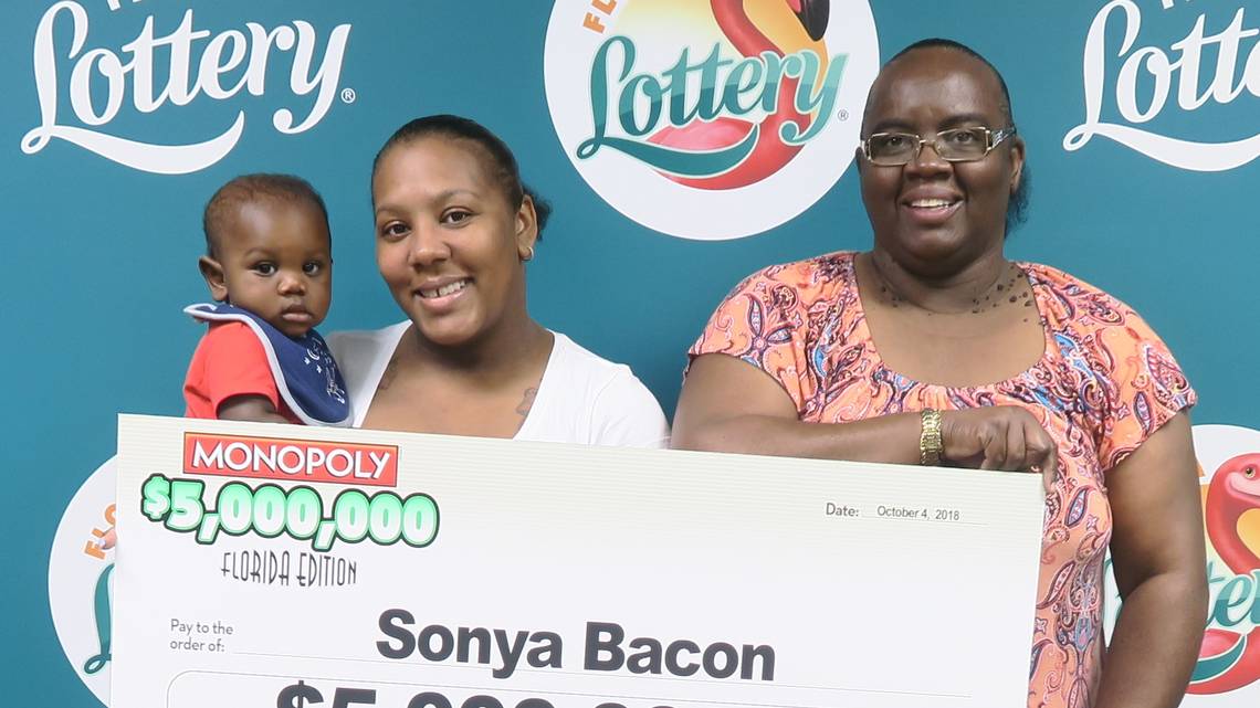 Mujer de Palmetto ganó $ 5 millones en raspadito de lotería