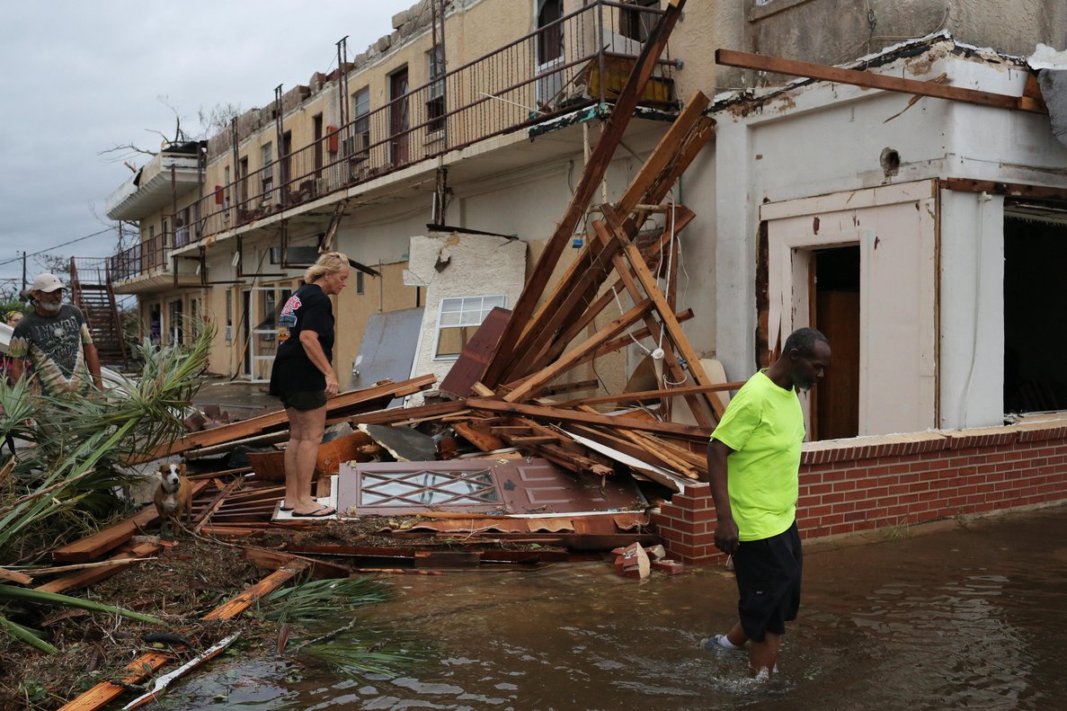 Damnificados por huracán Michael reciben ayuda desde el sur de Florida