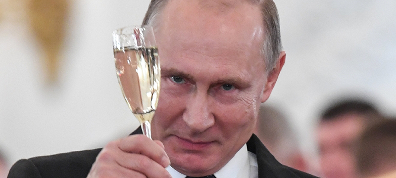 En plena crisis económica, Vladímir Putin gana mucho dinero en Siria