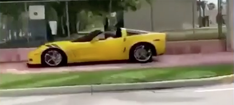 Video captura huida de ladrones con Corvette robado