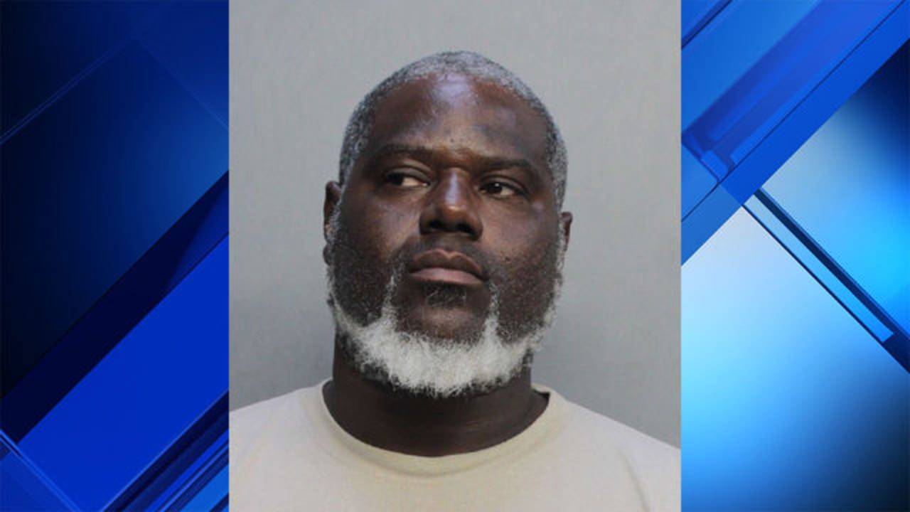 Arrestan a hombre de North Miami Beach por asesinar a su esposa a puñaladas