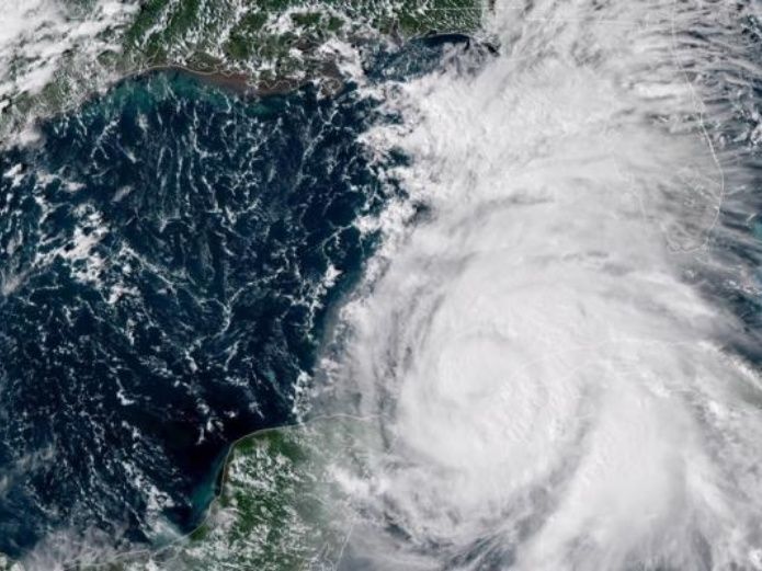 Extienden lapso de inscripción de votantes en Florida debido a impacto de huracán Michael