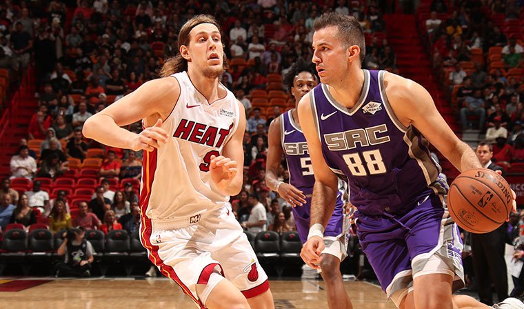 Kings infligieron la peor derrota de la temporada en casa al Heat